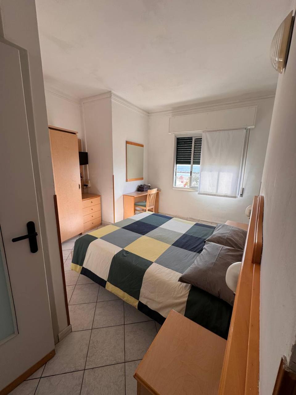 Hotel Ideal Arma di Taggia Exterior photo